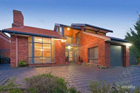 13 Larwood Cl, Avondale Heights, VIC 3034