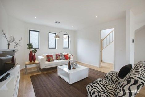 Property photo of 1/76 Yerrin Street Balwyn VIC 3103