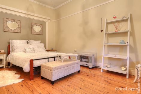 Property photo of 74 The Esplanade Wagga Wagga NSW 2650