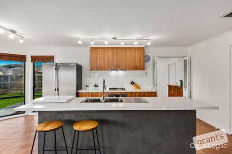 Property photo of 1 Warwick Court Berwick VIC 3806