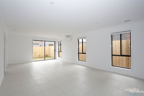 Property photo of 5 Candle Street South Morang VIC 3752