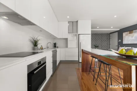 Property photo of 2/139-143 Blamey Crescent Campbell ACT 2612