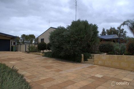 33 Loton Dr, Northam, WA 6401