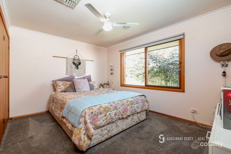 Property photo of 2 Erwen Court Shepparton VIC 3630