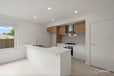 Property photo of 2/47A Highton Lane Mansfield VIC 3722