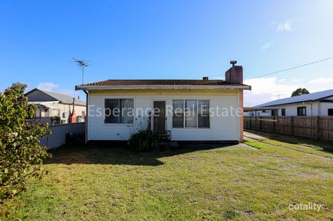 25 Pink Lake Rd, Esperance, WA 6450