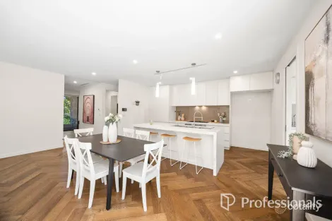 Property photo of 2/2A Maling Road Canterbury VIC 3126