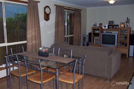 Property photo of 33 Kosmina Crescent Hillbank SA 5112