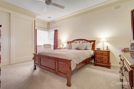 Property photo of 25 Glen Drive Eaglemont VIC 3084