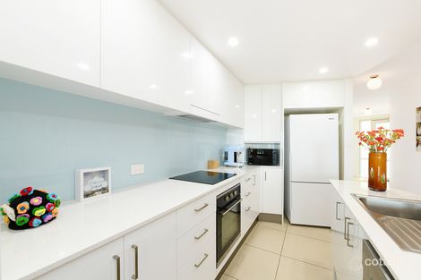 Property photo of 205/42 Queen Street Kings Beach QLD 4551