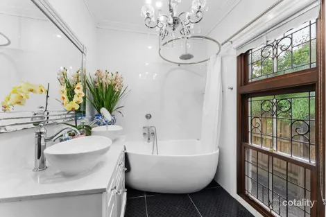 Property photo of 1 Molleton Street Blackburn VIC 3130
