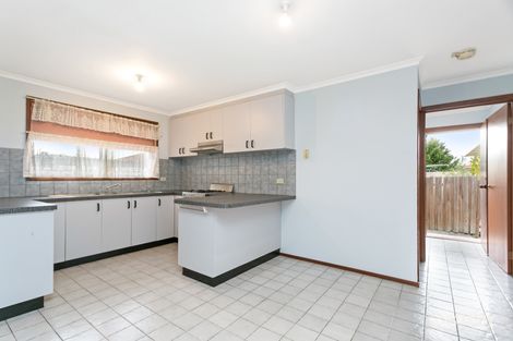 Property photo of 2/16 Goodenia Close Meadow Heights VIC 3048
