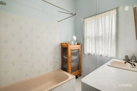 Property photo of 17 Guy Street Shorncliffe QLD 4017