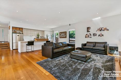 Property photo of 1 Magenta Court Mount Waverley VIC 3149