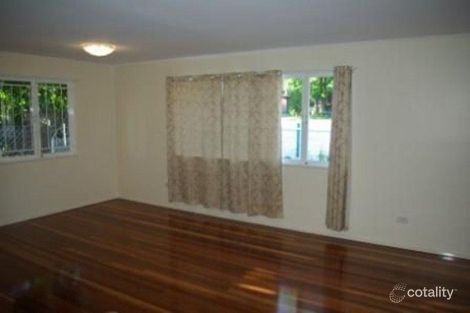 Property photo of 18 Highfield Street Durack QLD 4077