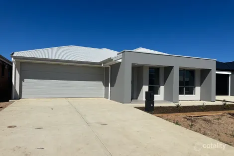 15 Badman St, Munno Para Downs, SA 5115
