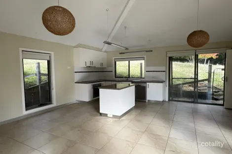 Property photo of 25 Neaves Road Callignee VIC 3844