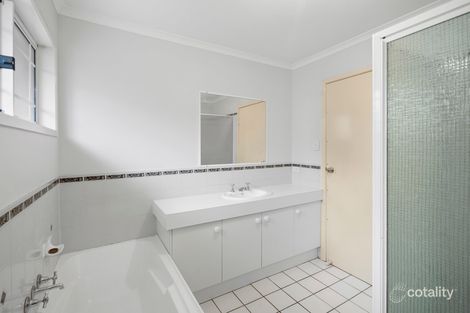 Property photo of 18 Melrose Place Eagleby QLD 4207