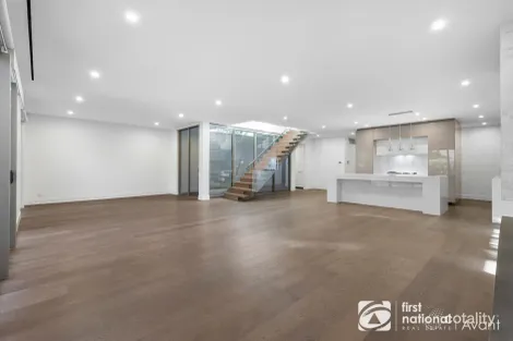 Property photo of 26 Cypress Way Kew VIC 3101