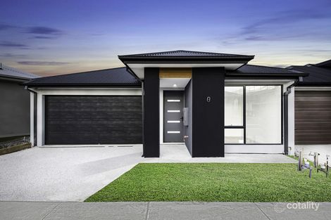 Property photo of 18 Salsola Road Mickleham VIC 3064