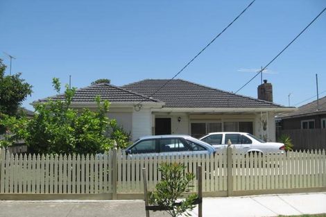 9 Euroa Ave, Sunshine North, VIC 3020