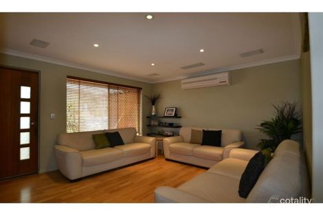 Property photo of 237 Eddystone Avenue Beldon WA 6027