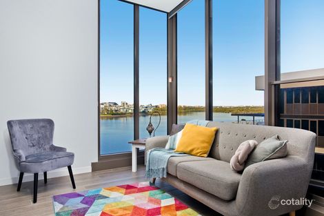 Property photo of 712/3 Foreshore Place Wentworth Point NSW 2127