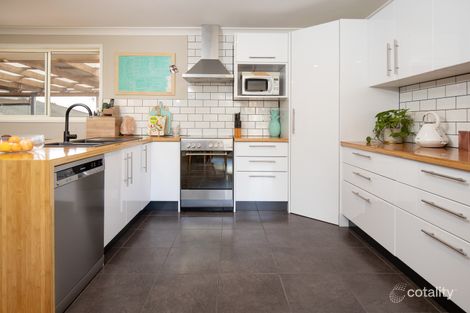 Property photo of 28 Dawson Crescent Gloucester NSW 2422