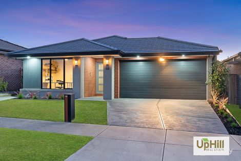 68 Yeungroon Bvd, Clyde North, VIC 3978