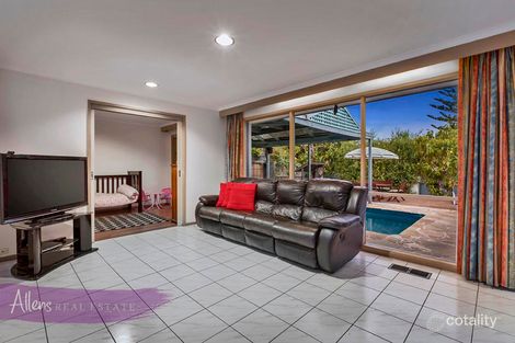 Property photo of 13 Castlewood Place Templestowe VIC 3106