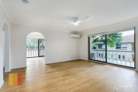 Property photo of 3/50 Hilltop Avenue Chermside QLD 4032