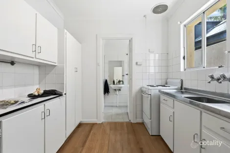 Property photo of 28 Maxwell Street Adelaide SA 5000