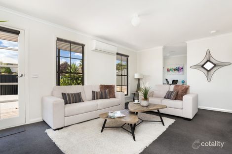 Property photo of 2 Stone Street Long Gully VIC 3550
