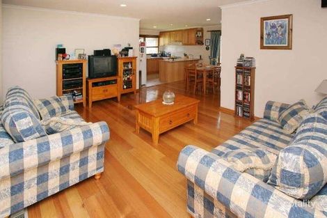 Property photo of 5 Blue Star Rise Bundoora VIC 3083