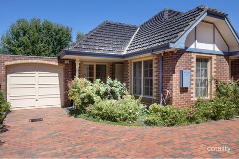 Property photo of 2/16 Fitzgibbon Crescent Caulfield North VIC 3161