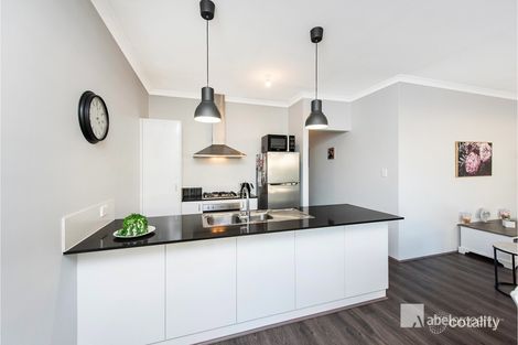 Property photo of 20 Kinlock Way Aveley WA 6069