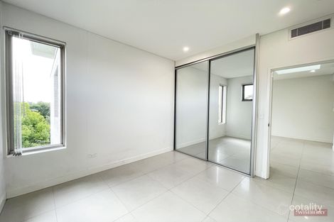 Property photo of 303/35 Waldron Road Sefton NSW 2162
