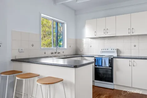 Property photo of 67 Seabreeze Parade Green Point NSW 2428