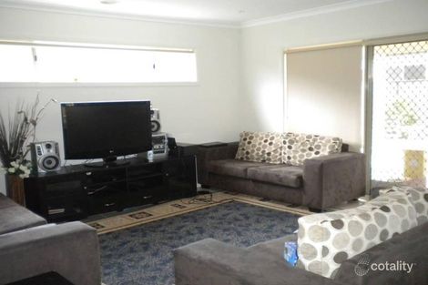 Property photo of 31 Fairhaven Boulevard Craigieburn VIC 3064