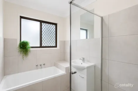 Property photo of 38 Bermuda Avenue Deception Bay QLD 4508