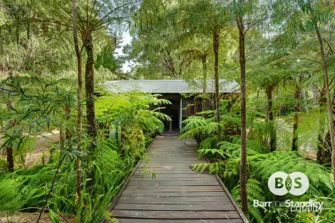 Property photo of 21 Hawke Road Yeagarup WA 6260