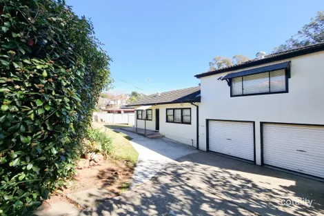 34 Lilian St, Campbelltown, NSW 2560