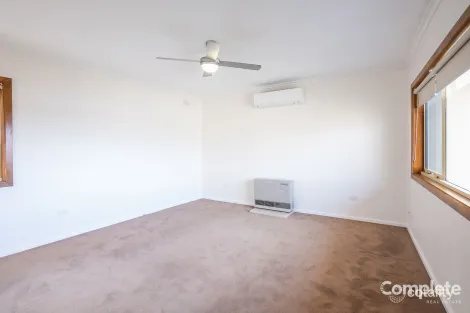 Property photo of 4 Hirth Street Mount Gambier SA 5290