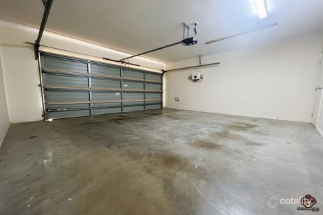 Property photo of 3 Summerlea Crescent Ormeau QLD 4208