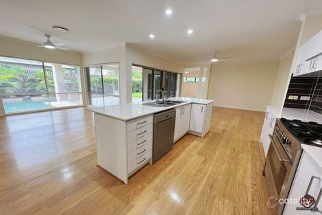 Property photo of 3 Summerlea Crescent Ormeau QLD 4208