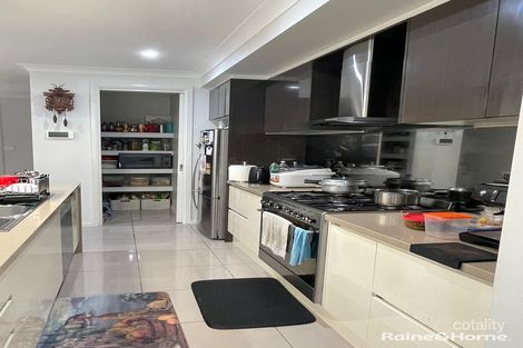 Property photo of 19 Mellish Parade Glenfield NSW 2167