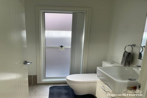 Property photo of 19 Mellish Parade Glenfield NSW 2167