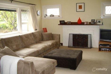 Property photo of 14 Callanish Road Camberwell VIC 3124