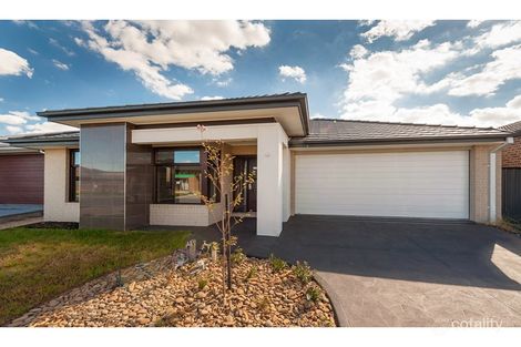 Property photo of 18 Moonlight Way Mickleham VIC 3064