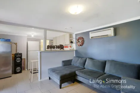 Property photo of 10 Franklin Crescent Blackett NSW 2770